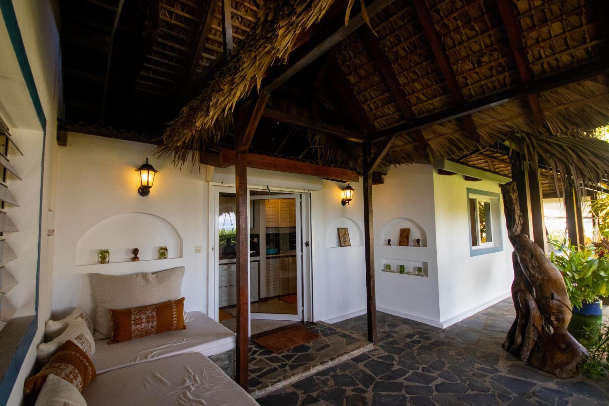 Madirokely House Nosy Be Villa Ambatoloaka  Exterior photo