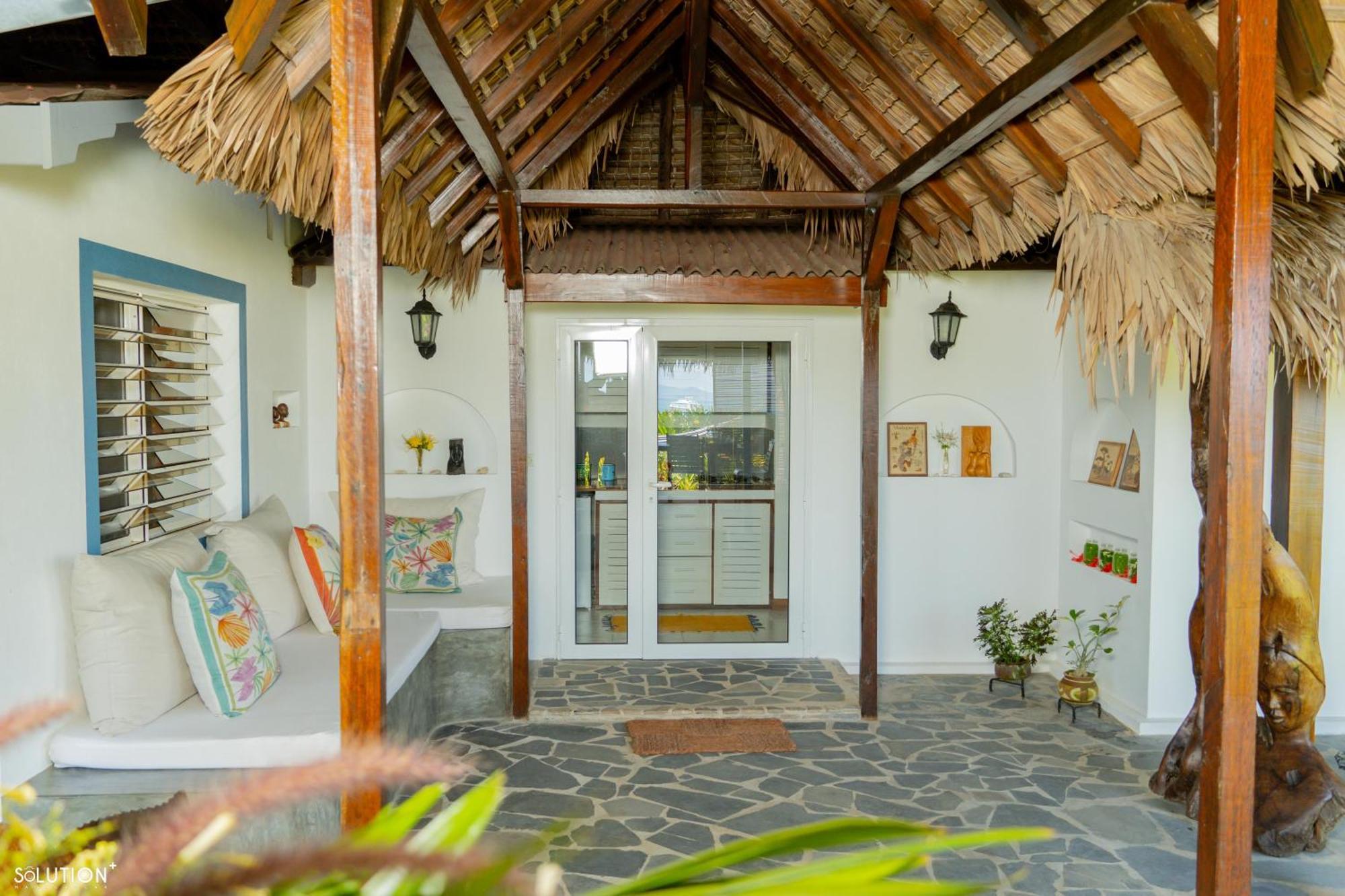 Madirokely House Nosy Be Villa Ambatoloaka  Exterior photo